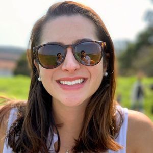 Meet your Posher, Daniela